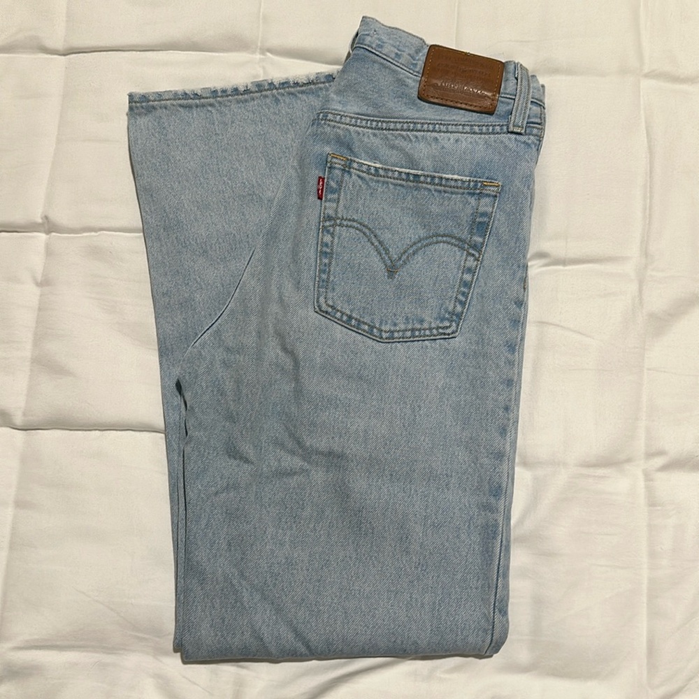 Levi’s Ribcage Straight Lightwash